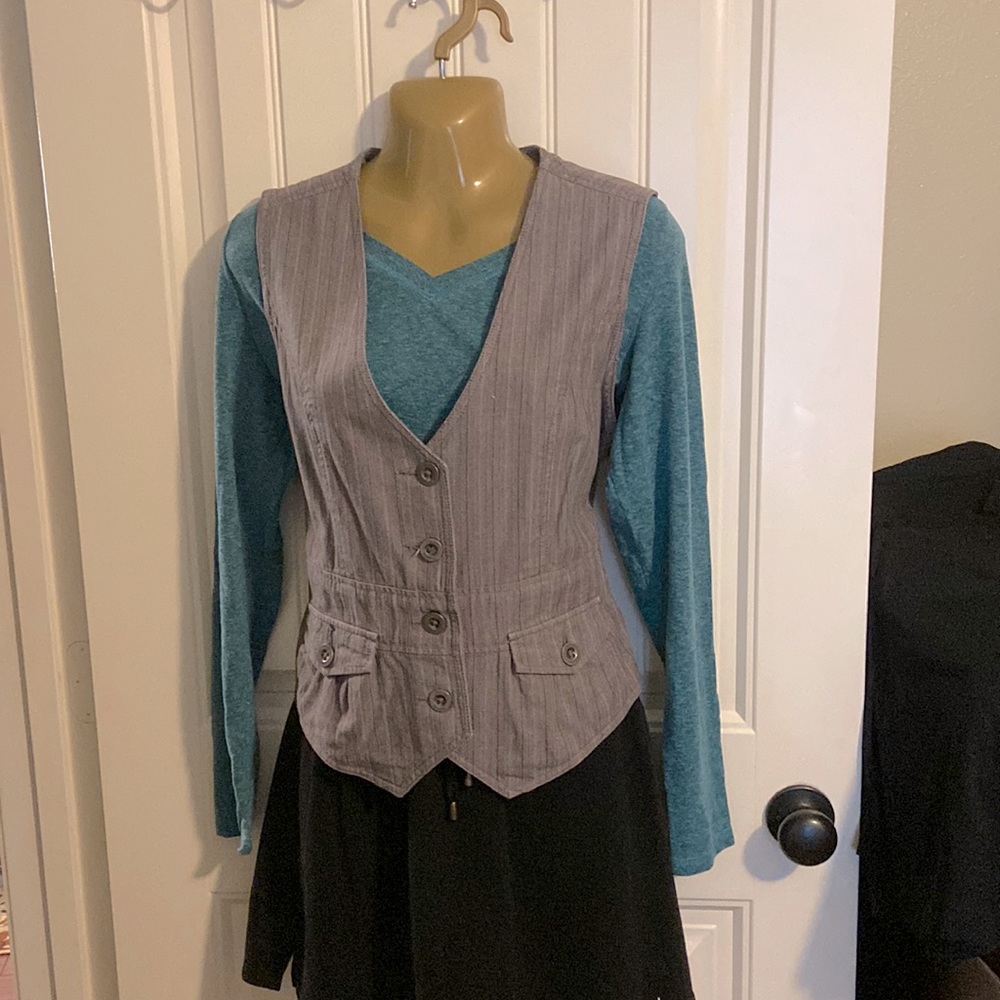 Well made Relativity Vest sz L